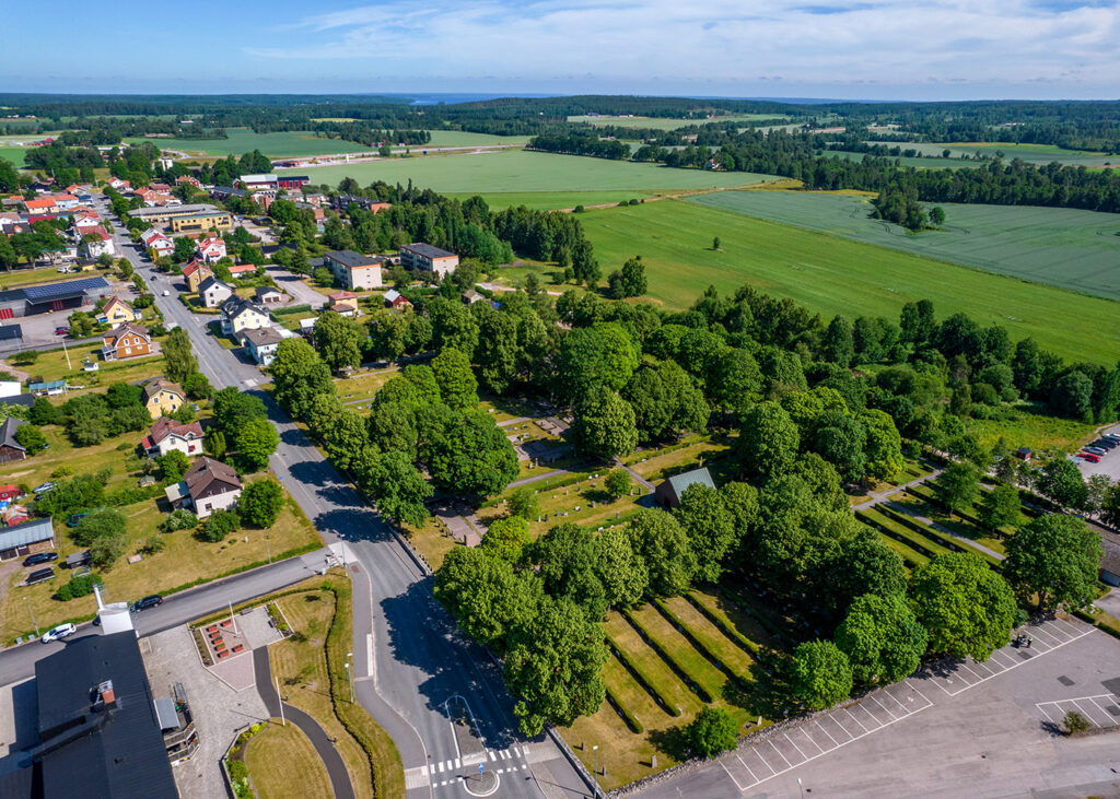 Flygbild över Hova
